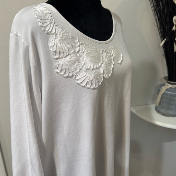 Tan Jay Size 2X Pullover Top – Elegant & Comfortable - Picture 2 of 9